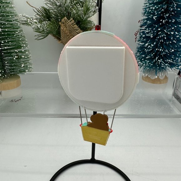 Hallmark Keepsake Ornament Loves Journey Begins Babys First Christmas 2018 - Picture 5 of 9